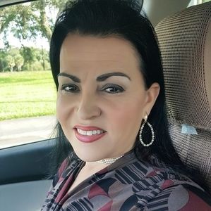 Meet your Posher, Dirce